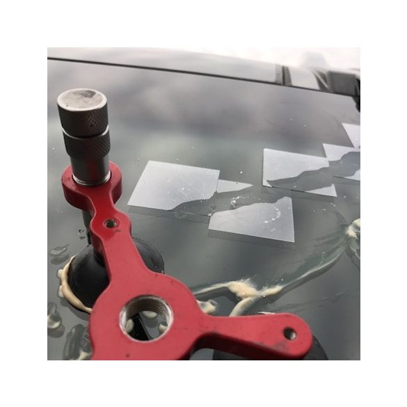 Windshield repair with cracks inside 